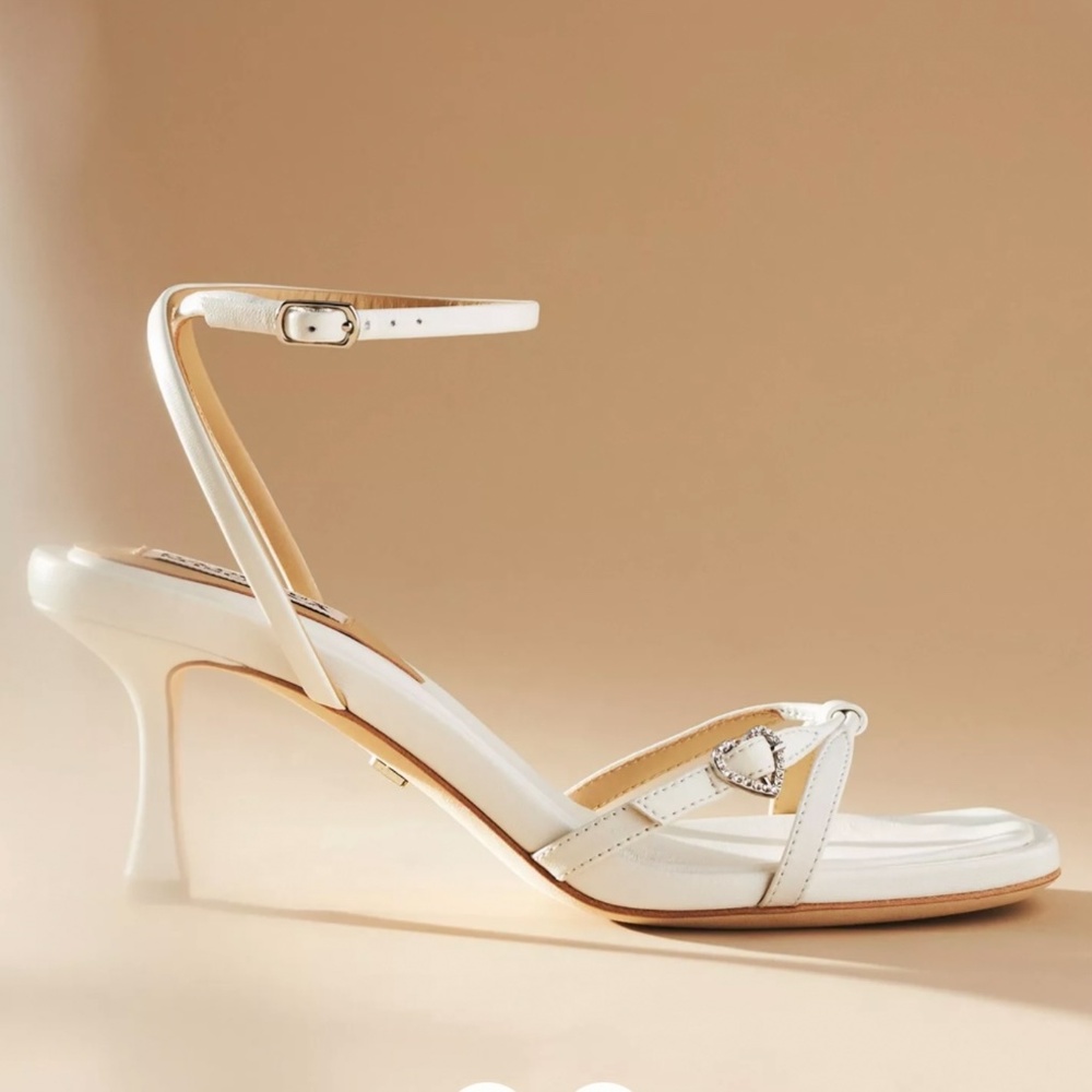 Badgley Mischka Collection Brynna Ankle Strap Leather Sandal White SZ 9